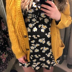 Collared dress with flower print